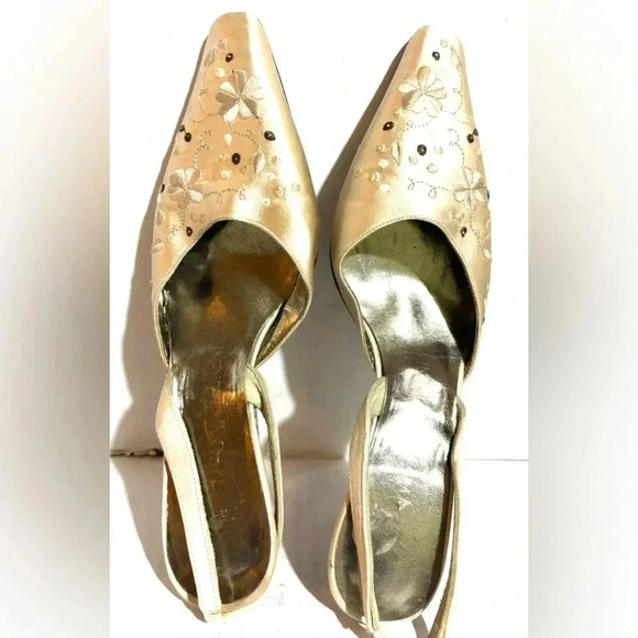 Yves Saint Laurent silver heels shoes size 5.5M - Picture 1 of 10